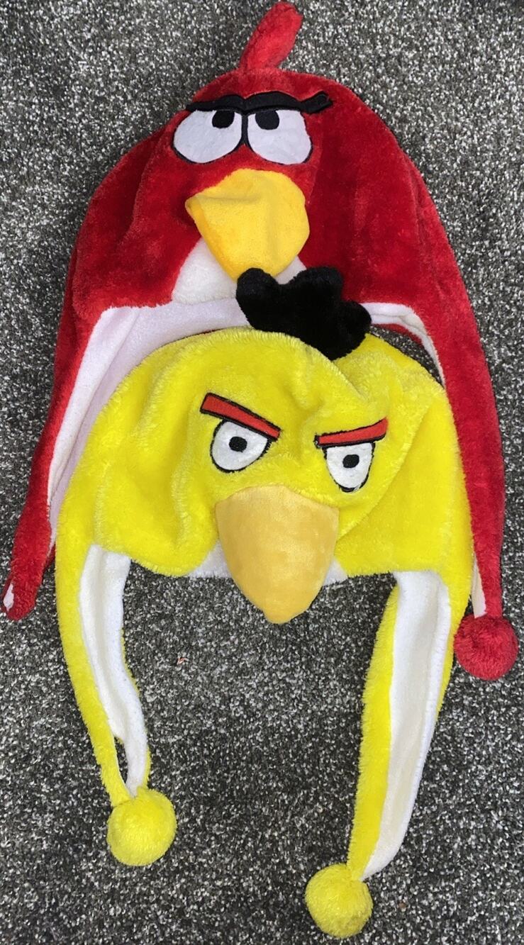 Angry Birds Soft Plush Collectible Hat Yellow Chuck/ Red Angry Bird Winter Hats